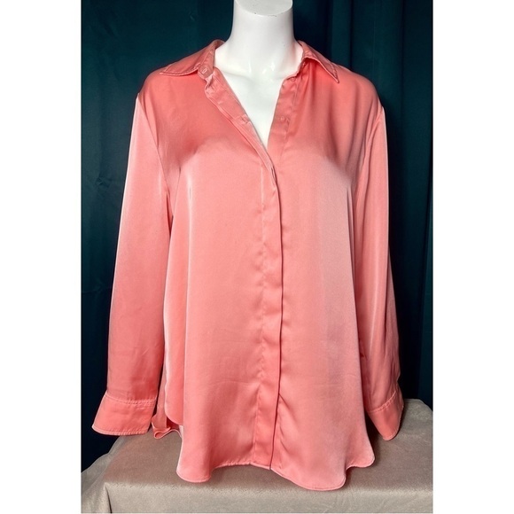 H&M Coral Pink Satin Button Down Flowy Sheen Hi Low Hem Blouse Size Medium - Picture 1 of 6